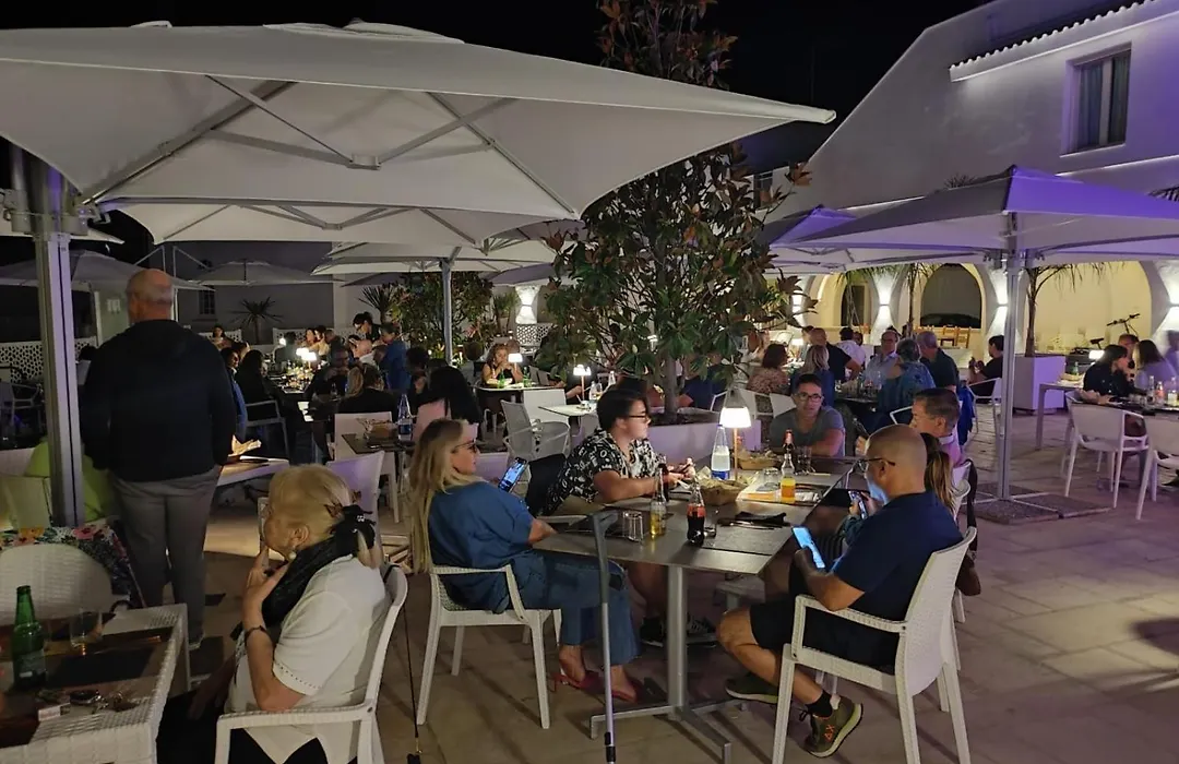 Rosa Marina Frontline Beach-1